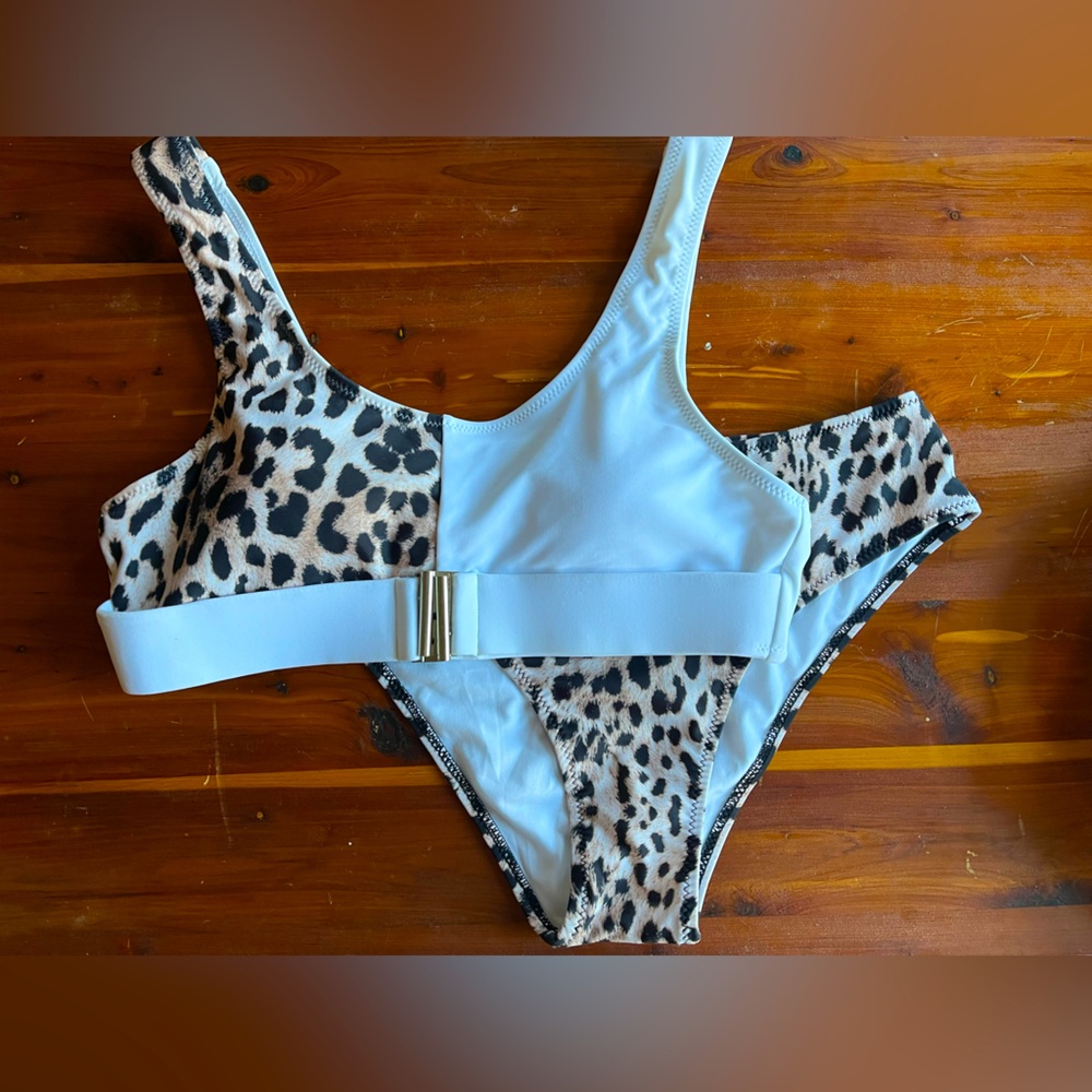 Small cheetah bikini